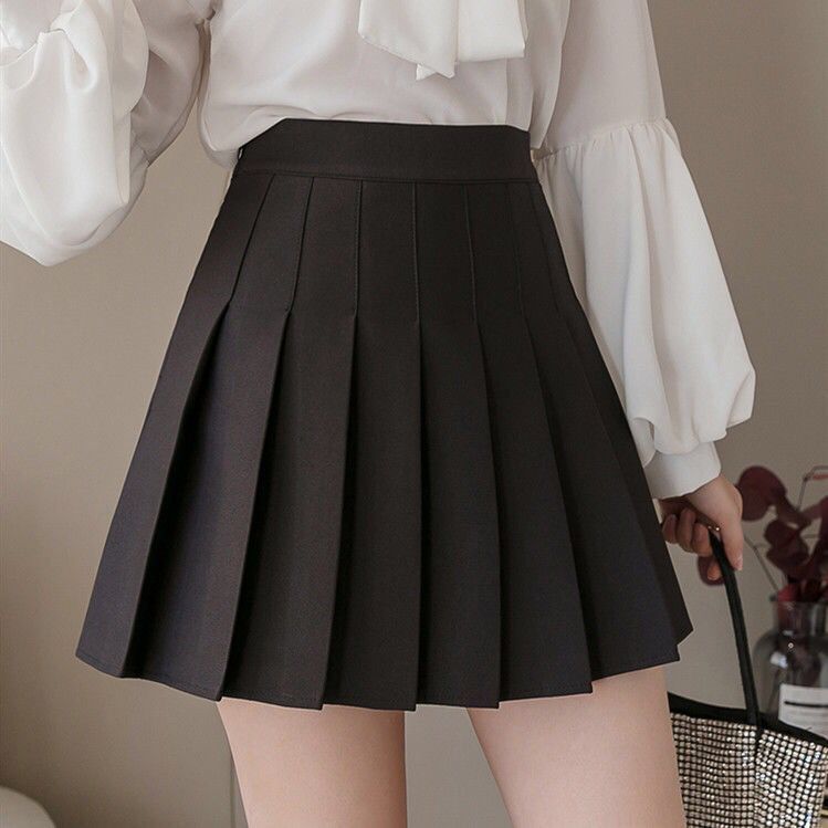 Autumn new academy style short skirt high waist a - line skirt Korean anti - gloss short skirt JK short skirt pleated skirt for women