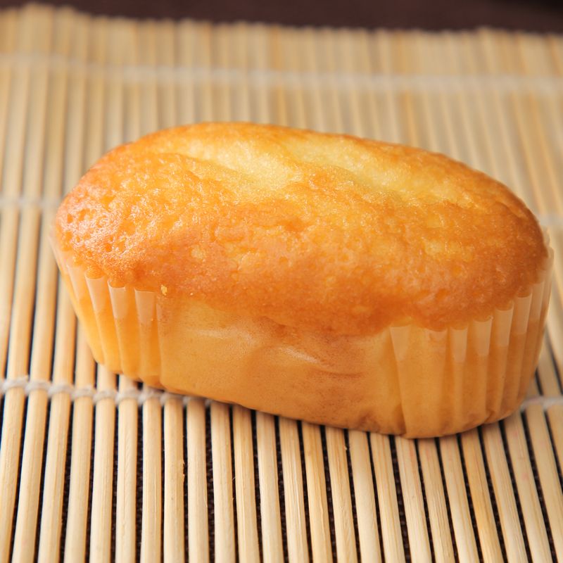 欧式软蛋糕整箱8个/48个装西式早餐蛋糕学生充饥饱腹散装零食小吃