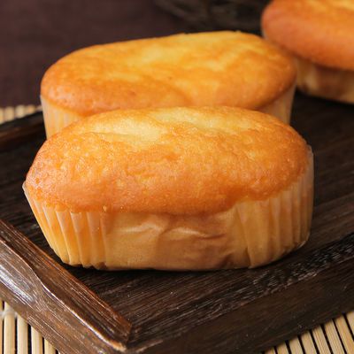 74608/欧式软蛋糕整箱500g/1500g装西式早餐蛋糕学生充饥饱腹零食小吃