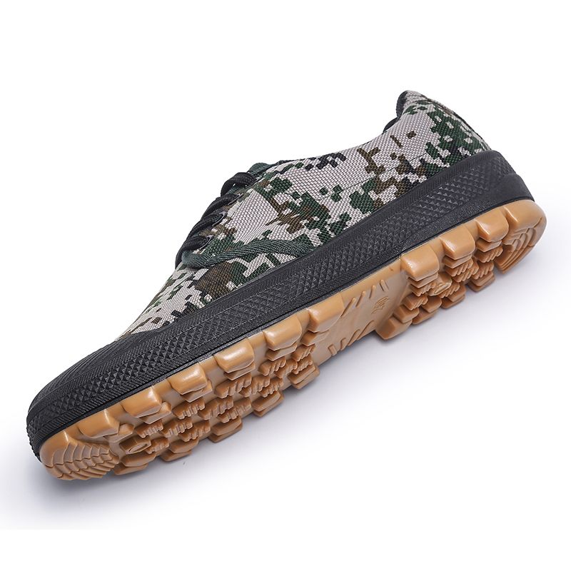 耐磨透气劳保防滑迷彩胶鞋牛筋解放鞋