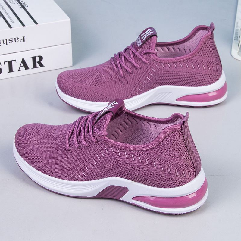 Spring and autumn 2020 new old Beijing cloth shoes women's flying knitting versatile sports shoes air cushion shock absorption one foot casual single shoes