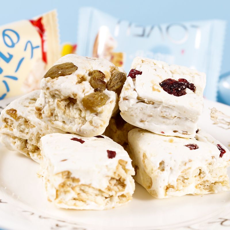 雪花酥牛轧酥糖网红休闲零食蔓越莓饼干糖果糕点奶芙糖花生糖小吃