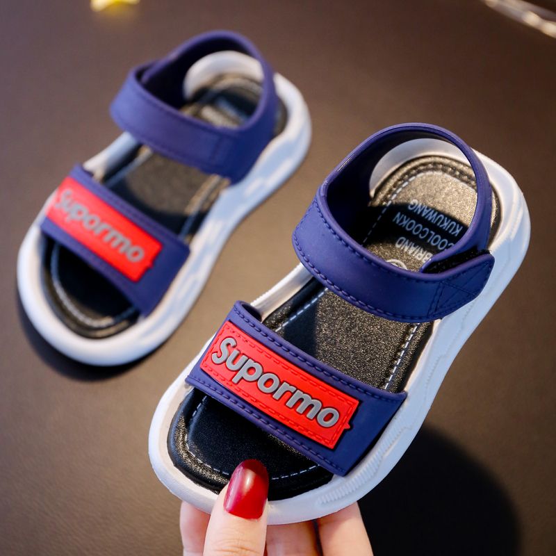 Boys' Sandals New Primary School Students' middle school and university children's beach shoes soft soled non slip children's shoes