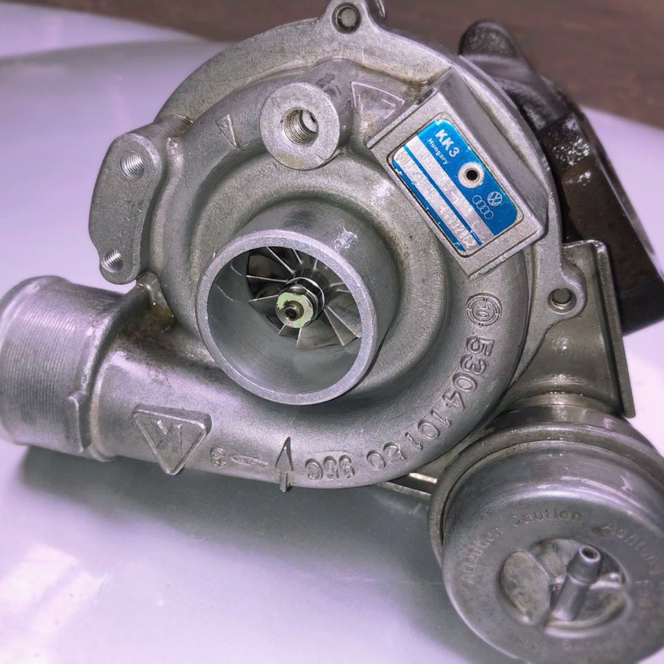 适用帕萨特b5领驭宝来朗逸途安速腾高尔夫a6a41.8t1.4t涡轮增压器
