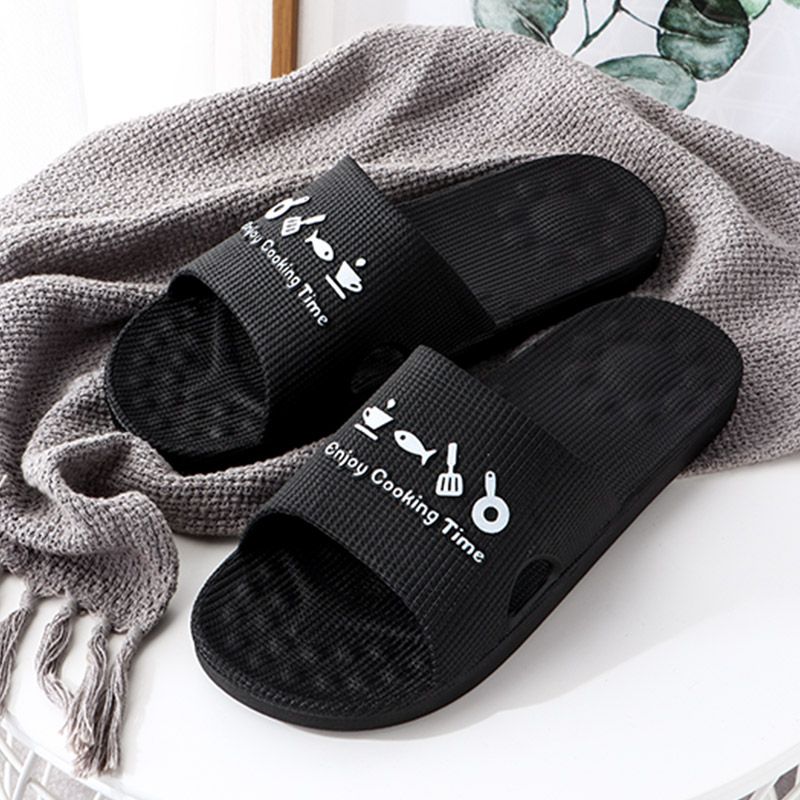 Slippers men's Korean summer fashion wear resistant anti slip wear outdoor new men's slippers summer cool flip flop