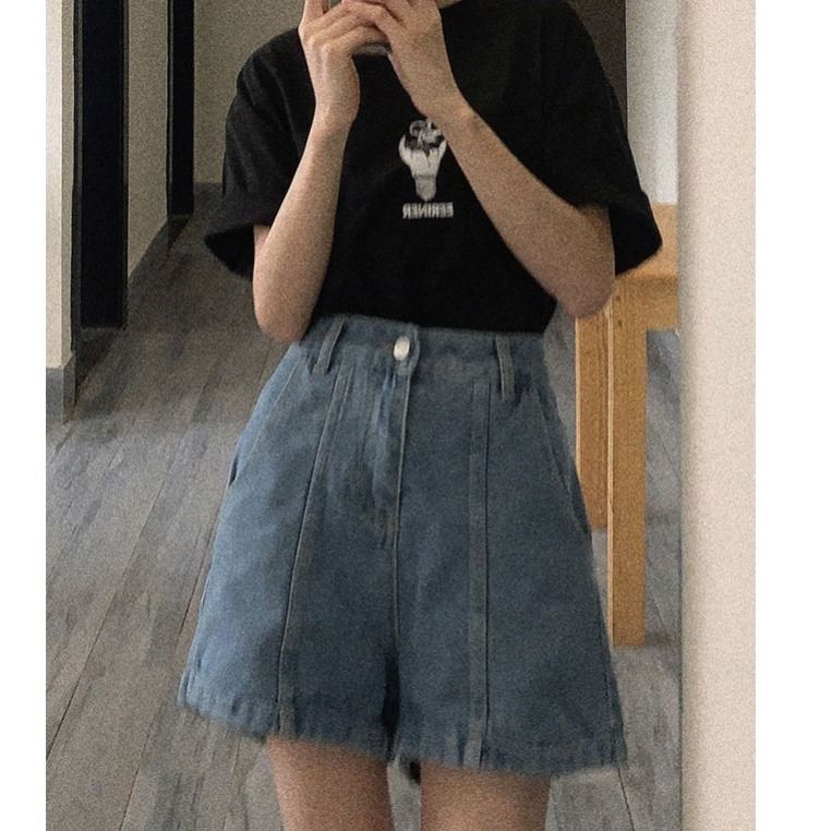 Summer Korean version of the new ins high waist Joker slim wide leg denim shorts female students loose straight A- shaped hot pants