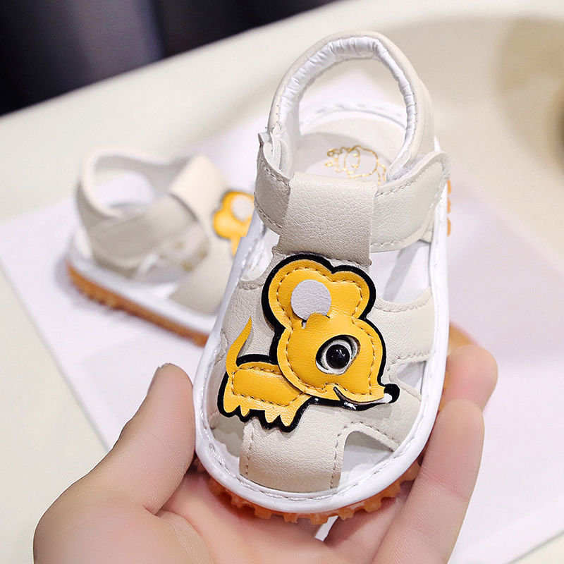 New baby sandals hollow PU leather baby shoes non slip soft sole one year old baby shoes boys and girls' shoes