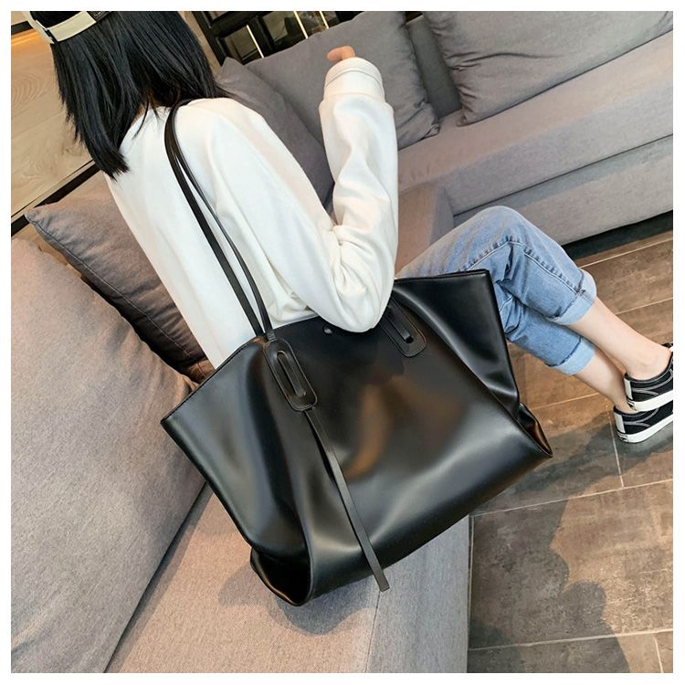 Elegant Women's Handbag For Commuting And Daily Versatile Style_voghion.com