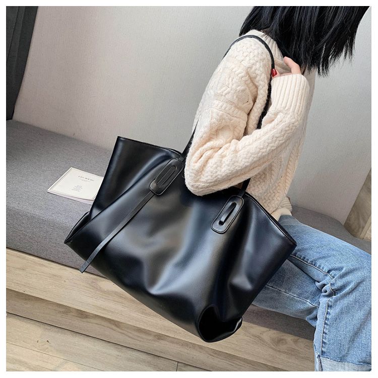 Elegant Women's Handbag For Commuting And Daily Versatile Style_voghion.com
