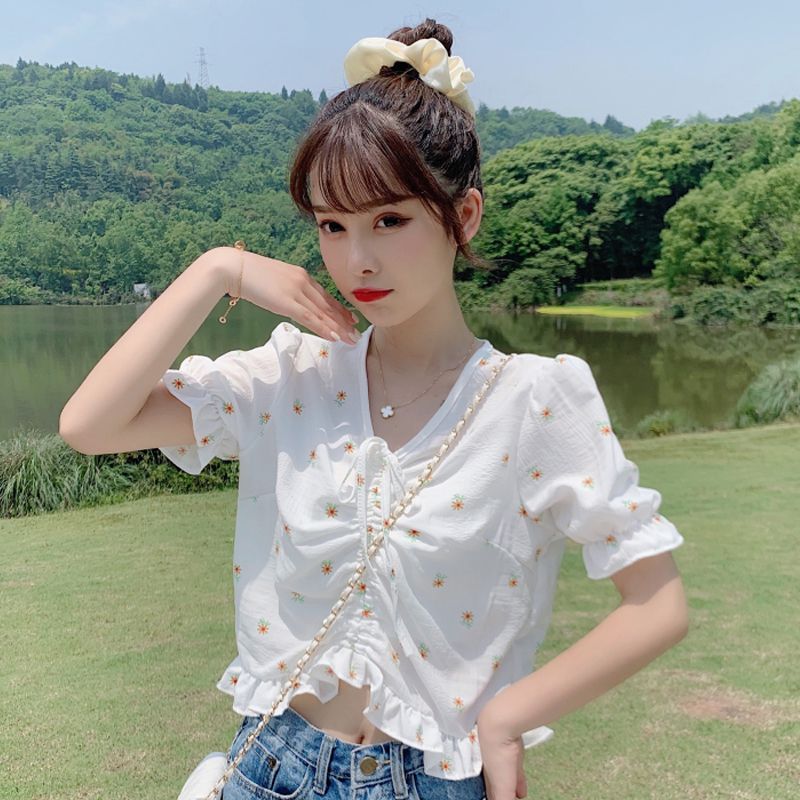 Summer 2020 new small fresh floral V-neck shirt women's design sense small drawstring lace up short sleeve top