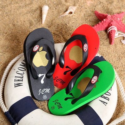 夏季网红亲子沙滩纯色苹果儿童橡胶人字拖中大童男童室外夹脚拖鞋