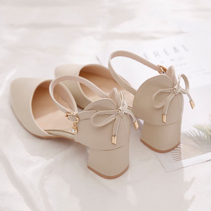Baotou sandals women's shoes 2021 new spring style Xia Yizi high heeled shoes fairy style single shoes thick heel middle heel versatile