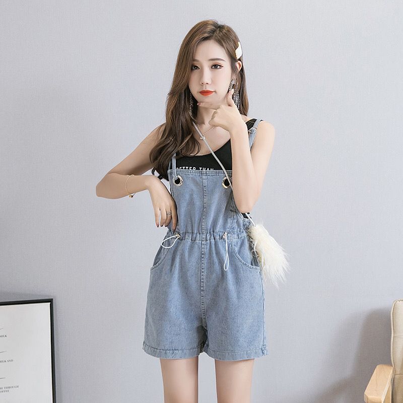 Denim trousers and shorts women's Korean version loose age reduction 2020 summer wear new look thin and age reducing versatile fashion ins