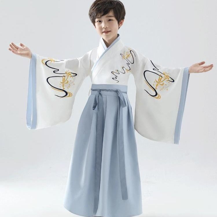 汉服连体男童夏天穿搭,汉服连体男童夏天穿搭图片