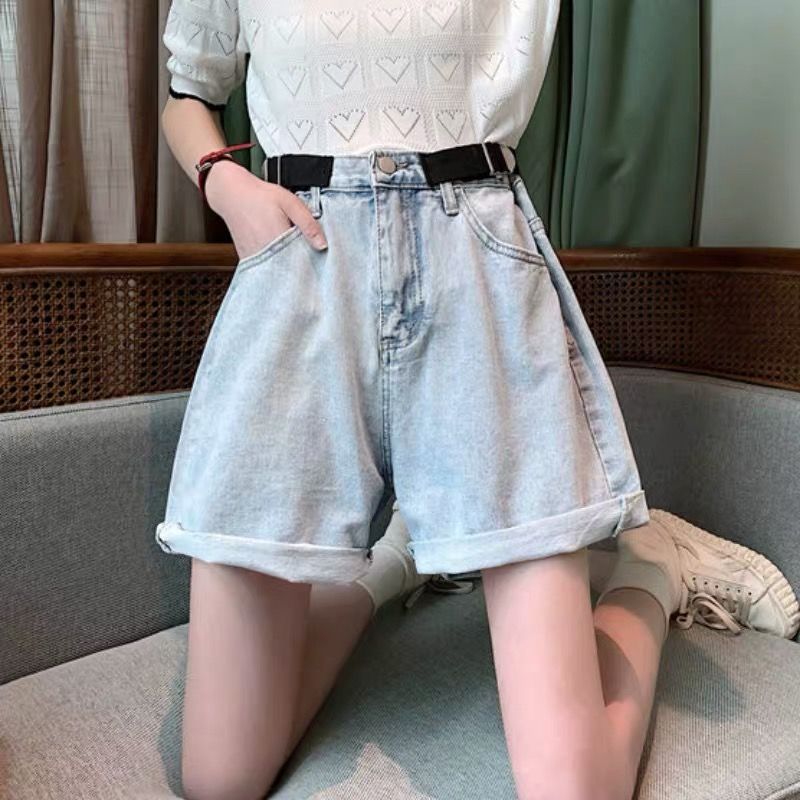 Light-colored wide-leg denim shorts for women, loose summer style, new Korean style high-waisted student slimming and versatile rolled-hem pants