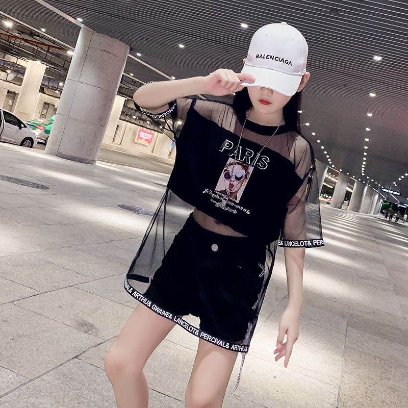 Girls' summer clothes 2022 new foreign style fashion trendy girls trendy products mesh short-sleeved shorts suit fashion girls