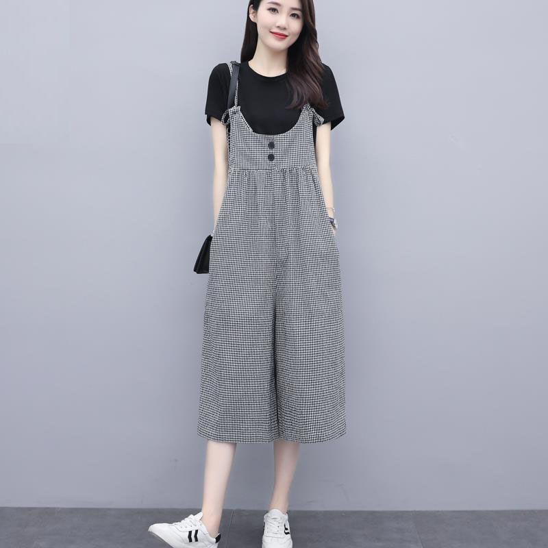 Summer 2022 new fashion suspenders women's suit Korean loose foreign style age reducing Jumpsuit two piece suit large