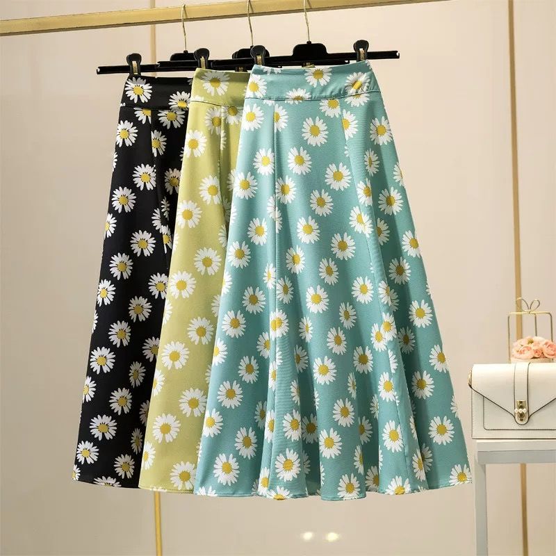Small daisy skirt women's new A-line skirt for summer and autumn 2020