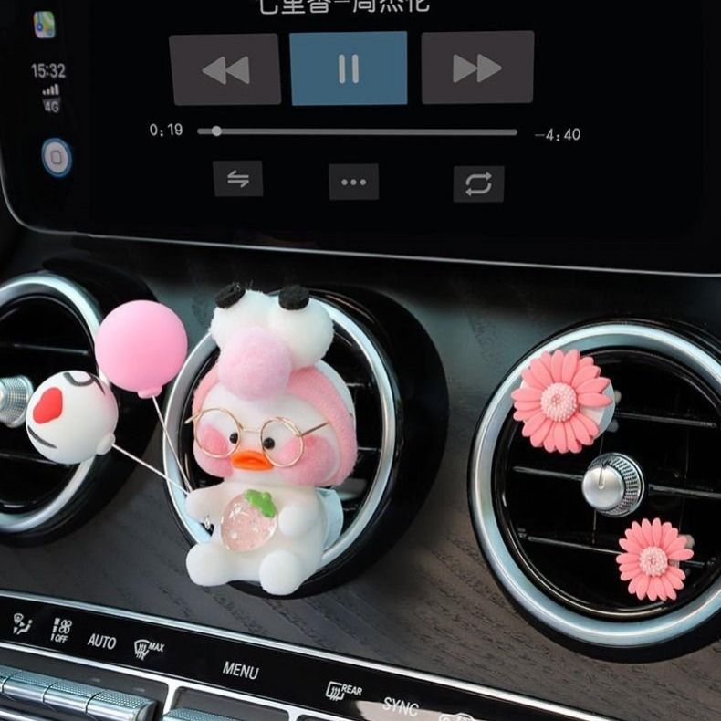 Car perfume seat solid balm car aromatherapy cartoon car air conditioner air outlet aromatherapy car fragrance cute