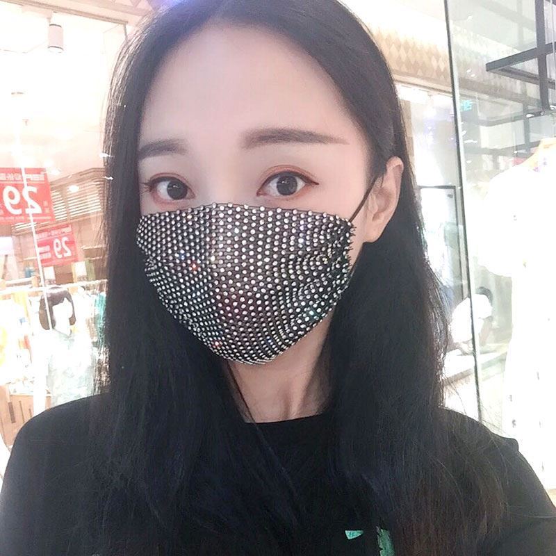 同款口罩女 f881dd2b-dc76-4449-828f-20f579a2d07e.jpg