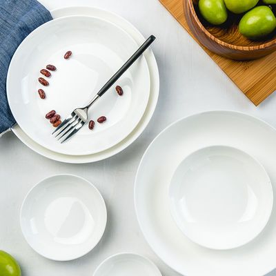 4个盘子家用菜盘纯白骨瓷餐具可微波炉餐碟菜碟圆形陶瓷饭盘深盘