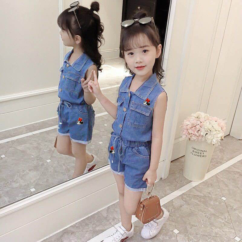 Girls' net red suit summer children's foreign style sleeveless Denim Shorts Girls' middle and big children's two piece summer suit