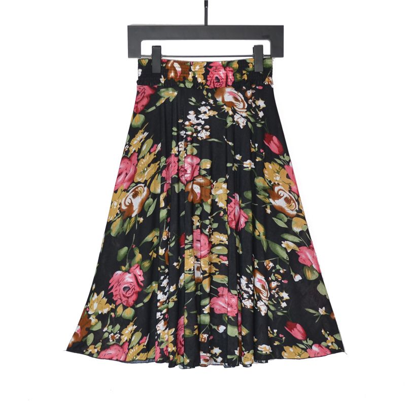 Summer new skirt mother dress ice silk floral skirt middle-aged and elderly women's skirt pleated skirt dancing skirt