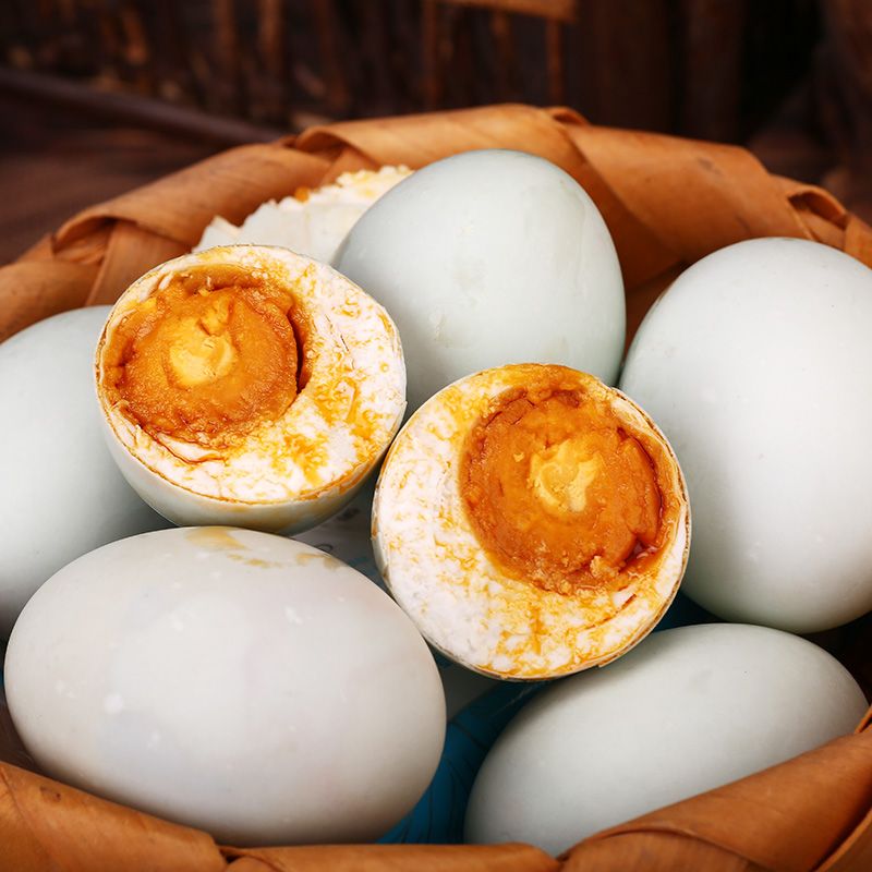 咸鸭蛋正宗红心流油60-80g枚批发一箱北海特产五香泥浆腌熟鸭蛋