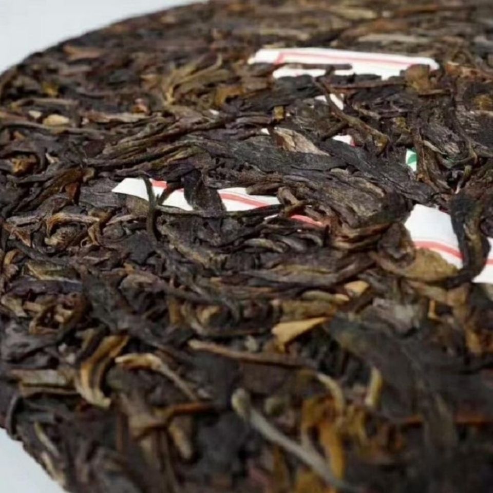 中茶茶叶云南普洱茶生茶圆茶甲级蓝印2011年中粮出品357g生普茶饼
