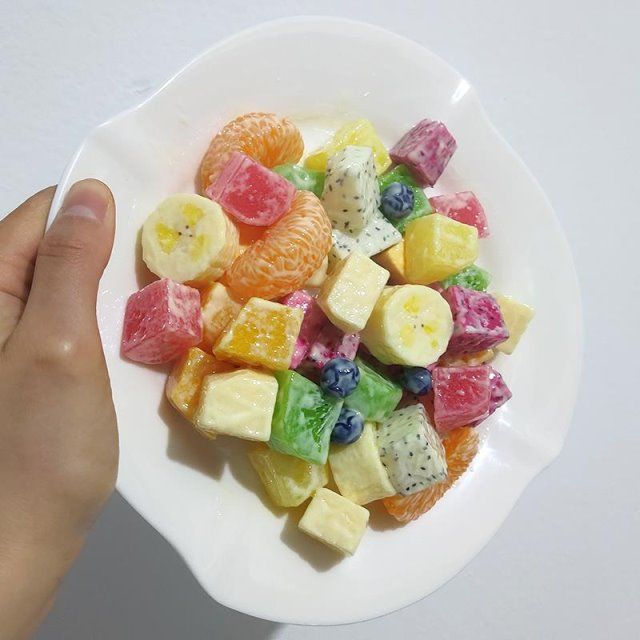 仿真沙拉模型水果蔬菜食物切块片装饰拼盘自助西餐厅样品展示道具