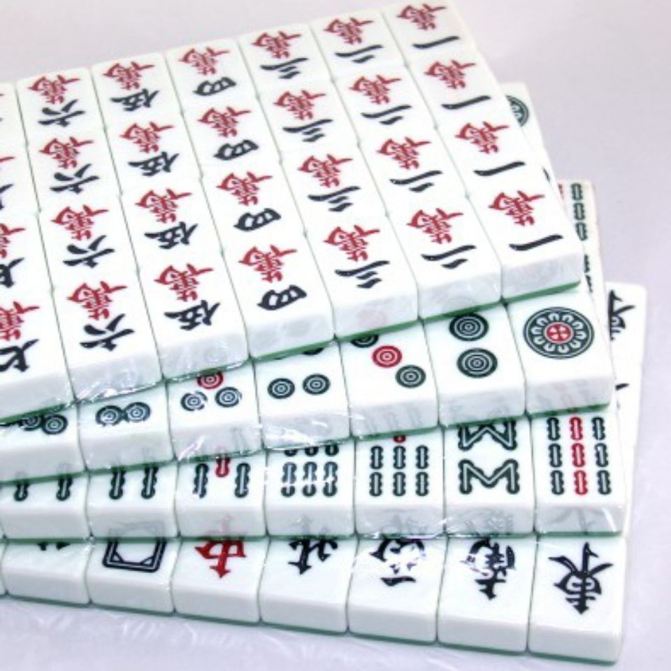 全自动麻将牌正磁麻将厂家直销中档瑕疵大,中,小42到56号
