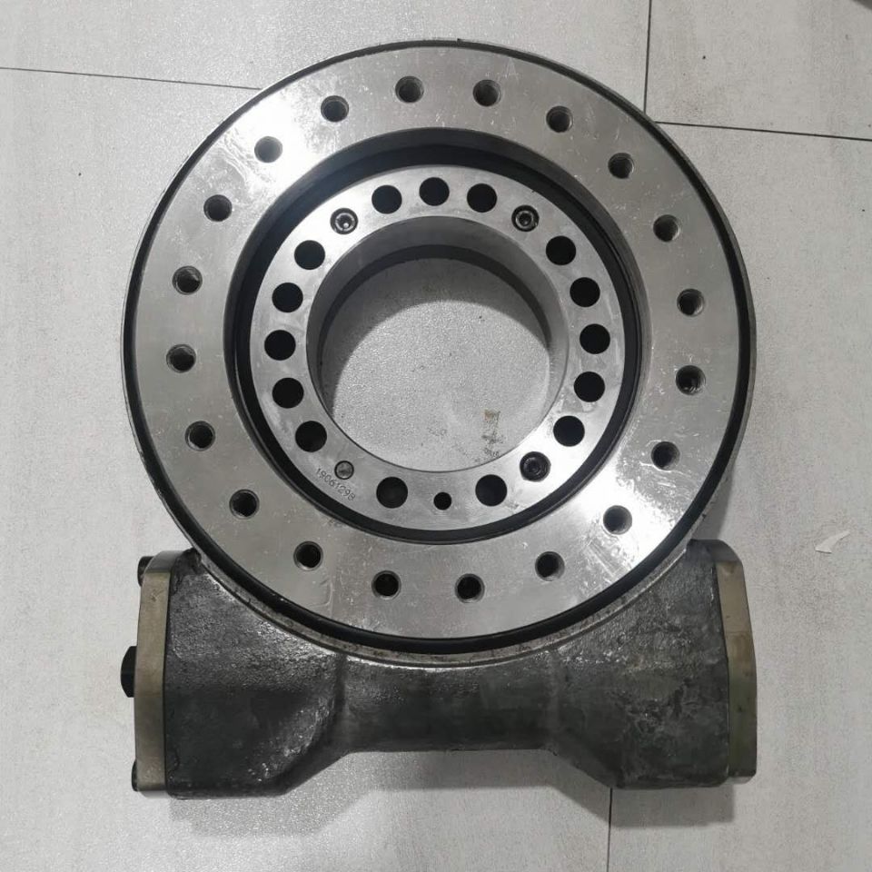 新源xinyuan65-75-8-9机械小型轮式挖掘机 夹木器转盘 原装配件