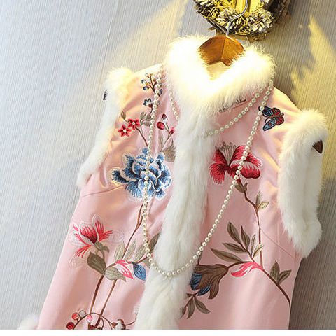 2021 autumn and winter new improved Chinese style peony embroidery quilted Chinese style literary Tang suit cheongsam vest vest female