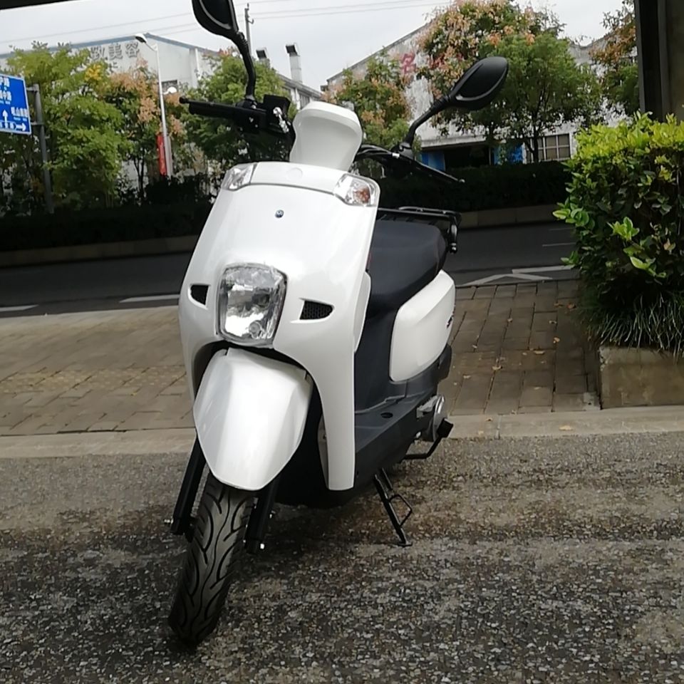 全新酷奇s5125cc100cc燃油踏板摩托车男女通用轻便外卖促销可上牌