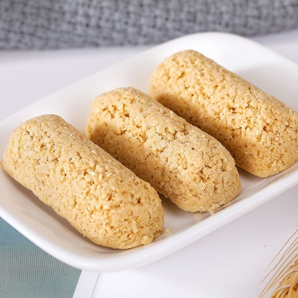 佰泉燕麦片巧克力酥代餐休闲牛奶糖小零食散装结婚喜糖果新年年货