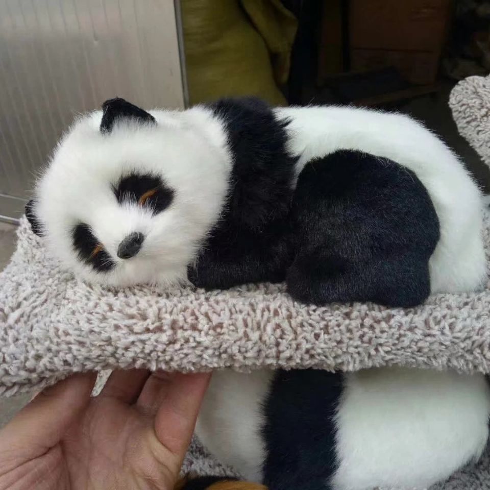 仿真大熊猫活性炭摆件车载摆件除甲醛仿真动物国宝大熊猫