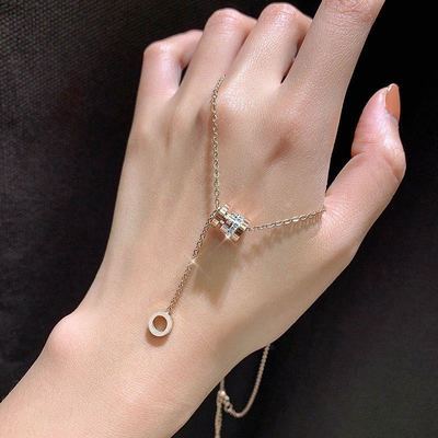 73110/项链女款不掉色百搭气质毛衣链锁骨链镶钻小蛮腰转运吊坠网红饰品