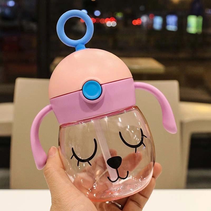 宝宝创意可爱带手提便携防摔耐热双手柄饮水塑料吸管水杯儿童水壶