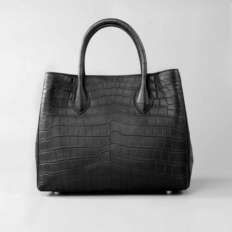 鳄鱼皮大包女包真皮2021新款大容量水桶包奢侈品单肩斜挎手提包包
