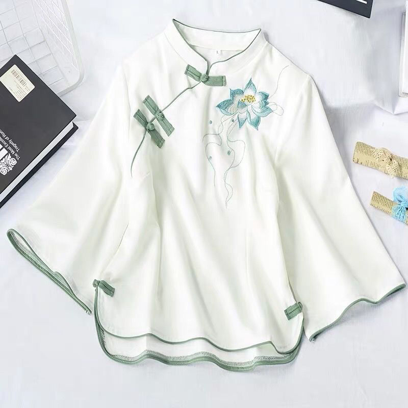 2021 new original cotton and linen buckle top women's Chinese style improved short section fresh literature and art retro embroidery self-cultivation