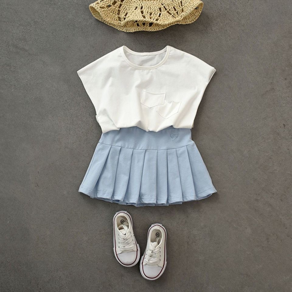 Beautiful all-match pleated culottes, children's cotton skirt, safety pants, thin skirt, medium-sized children's trend