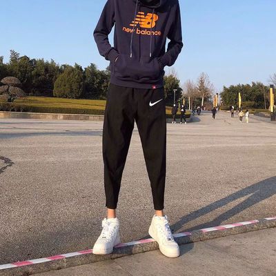 68188/精神小伙裤子男学生秋季韩版修身小脚裤社会黑武士裤网红休闲裤男