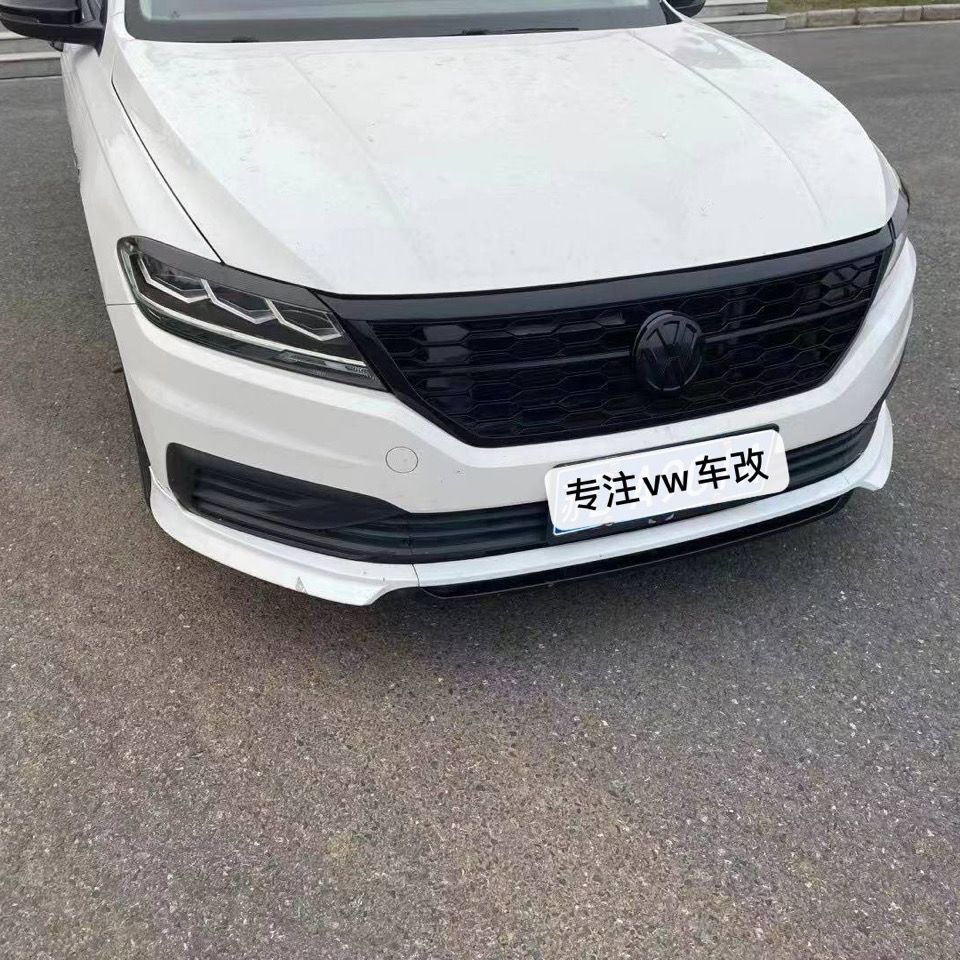 适用于18-21大众朗逸plus爆改全黑蜂窝中网增加运动爆改黑武士