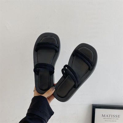 92154/踩屎感拖鞋女外穿夏2021新款网红ins外出防滑厚底两穿凉拖沙滩鞋