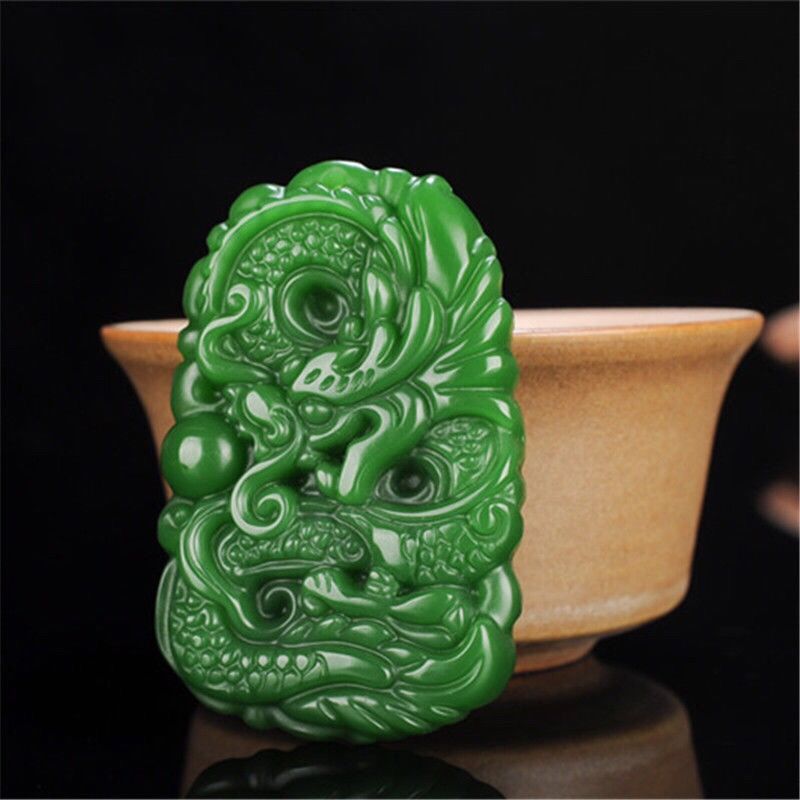 新疆和田昆仑玉碧玉绿龙玉牌 玉石挂件十二生肖龙玉牌项链 玉吊坠