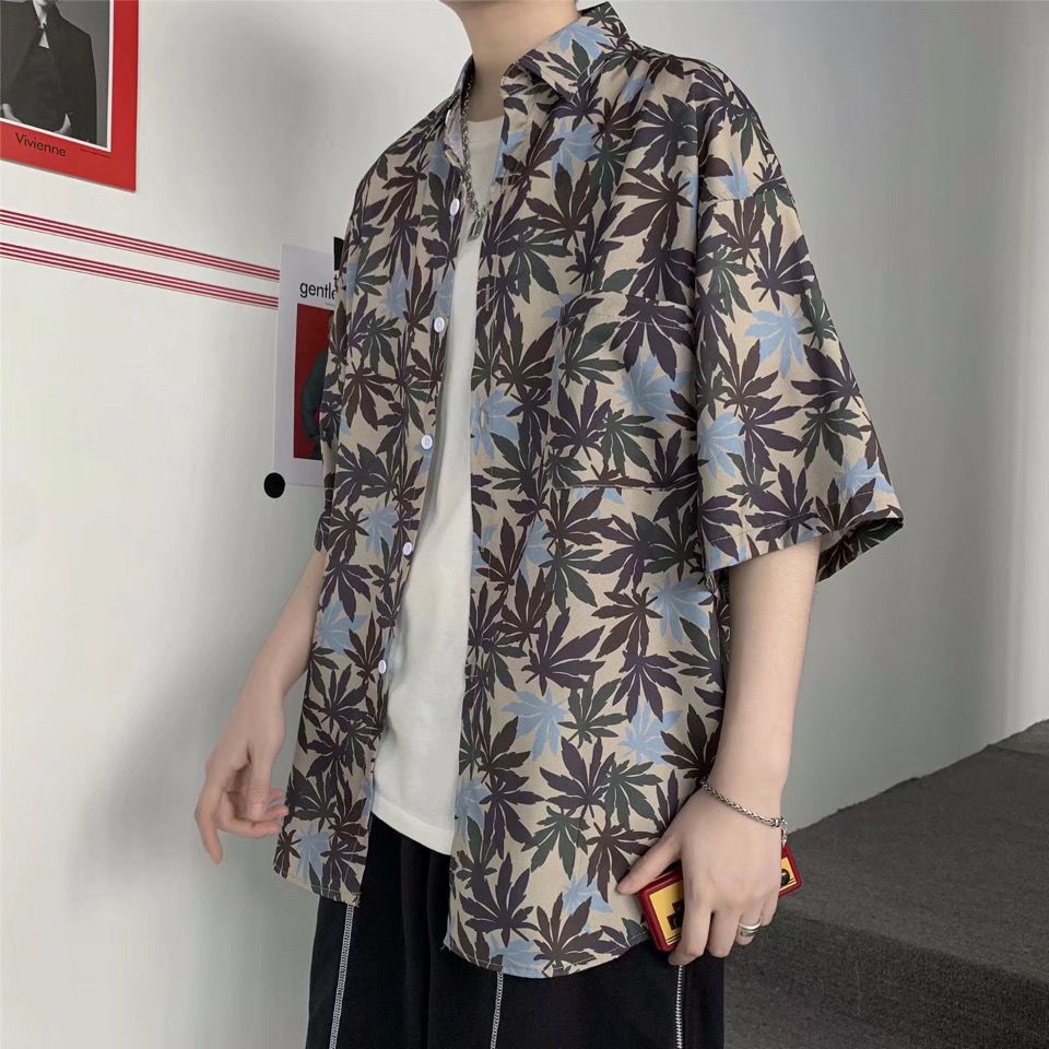 Summer simple half-sleeved flower shirt men's Hawaiian loose ins trend Korean couple oversize tops