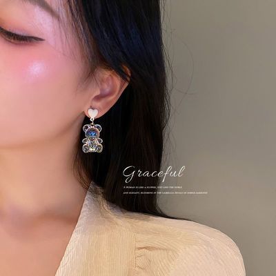 23896/夏季冰透小熊耳环2021年新款潮可爱百搭耳钉女简约ins亚克力耳饰