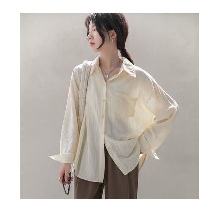32255/褶皱肌理衬衫女2021夏新款设计感透气防晒衣薄款宽松上衣百搭衬衣