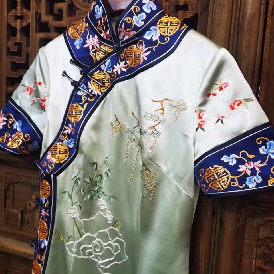 经典款江山如画苏绣旗袍重磅真丝里料素绉缎重工刺绣盘金