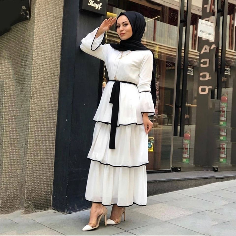 Spring New Arabian Women Long Dress Muslim Fashion Cake Layer Dress Classic Black White